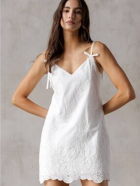 NWT Storia Women's White Eyelet Slip Dress